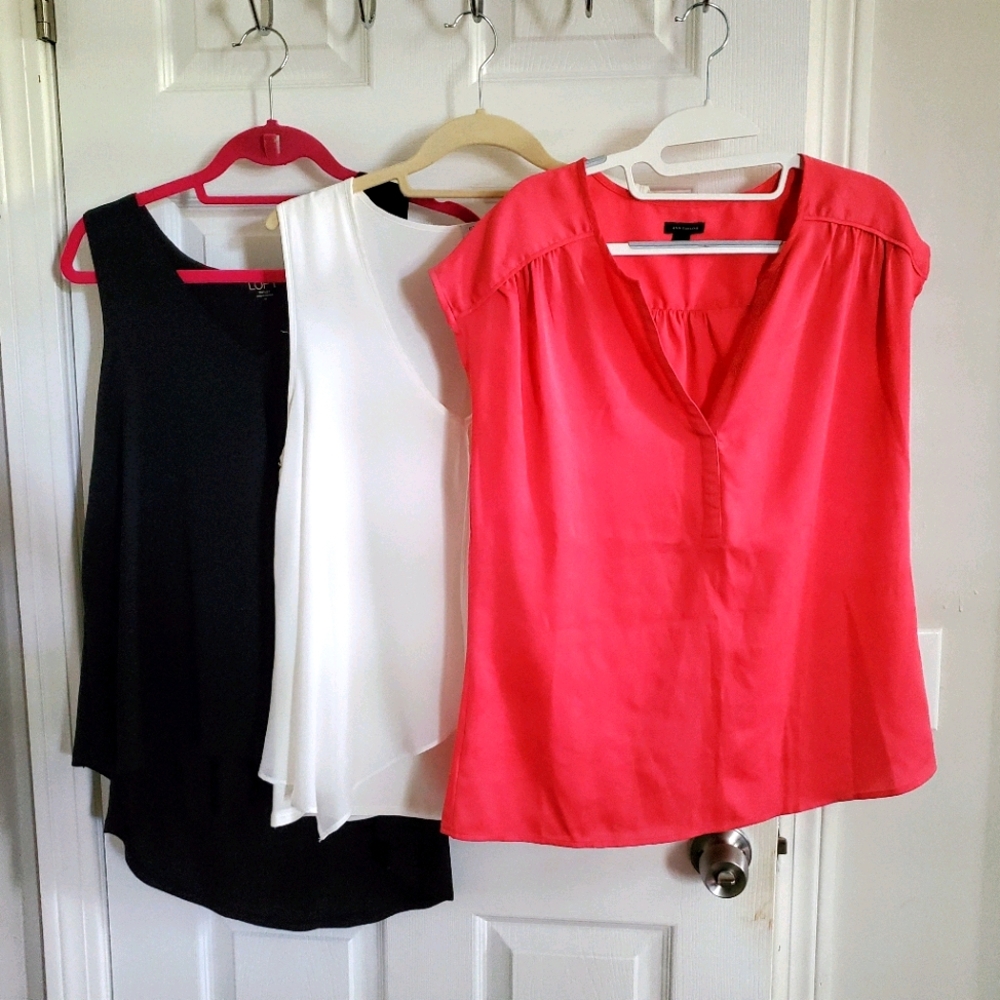 Bundle of 3 summer tops